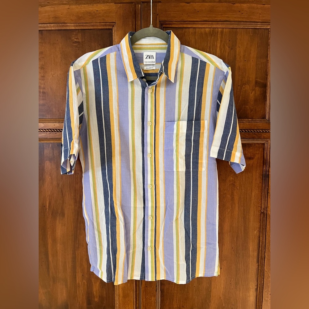 Zara short-sleeve button-down | blue, yellow, & white Stripes | Sz M | Like New - Picture 8 of 9